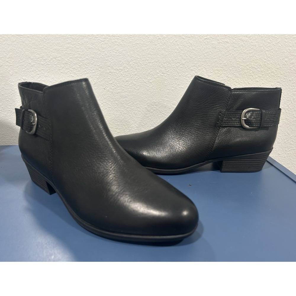 Clarks Addiy Kara‎ Boot Low Ankle Black Leather Womens Sz 11 EUC